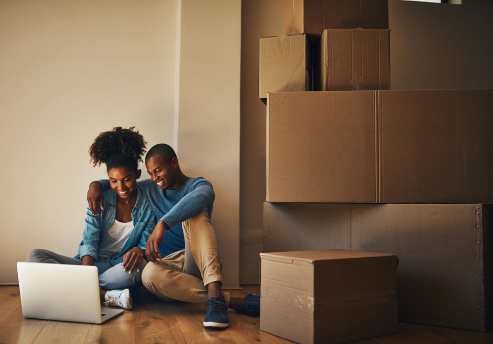 Clients satisfaits du service de BAYYOU lors d'un déménagement Internet